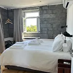 Apartmán Ca Por Casa Pico-criptomeria Prainha (Sao Roque do Pico)