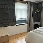 Ca Por Casa Pico-criptomeria *
