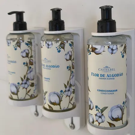 Ca Por Casa Pico-criptomeria * Prainha (Sao Roque do Pico)