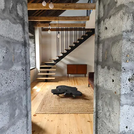 Apartamento Cá Por Casa Pico-criptoméria Prainha (Sao Roque do Pico)