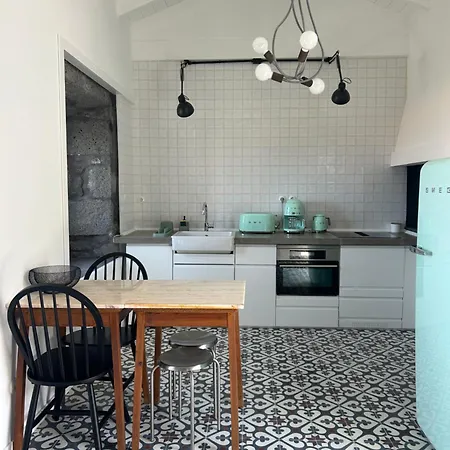 Apartamento Cá Por Casa Pico-criptoméria Prainha (Sao Roque do Pico)