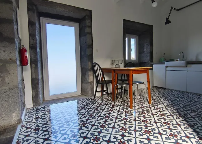 Ca Por Casa Pico-criptomeria